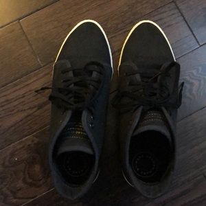 Marc by Marc Jacobs Black Sneakers. Size 9 (39)
